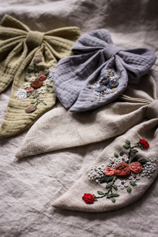 Folklore - Large Bow